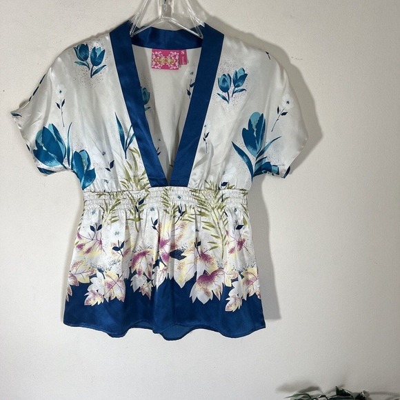 Yumi Kim Silk Floral Kimono Chinese Style Blouse Top Size S Blue White - Picture 2 of 8